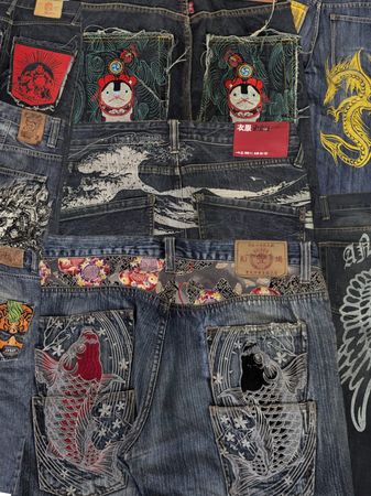 Hip hop baggy embroidery mix branded and unbranded jeans.
