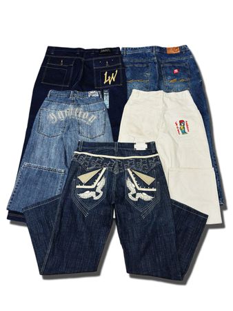 Hip hop baggy embroidery mix branded and unbranded jeans.