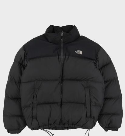 24x The North Face 550 Down Puffer Jackets — High-Demand Mix