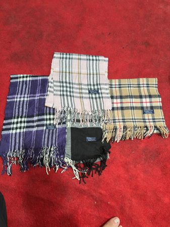 Burberry Scarve