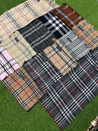 Burberry Scarve