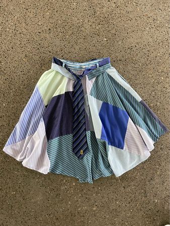 アップサイクルコットンサークルスカート