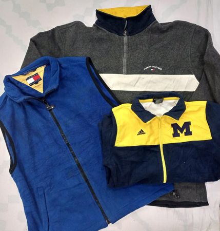 ZV0182  Fleeces 
Mix brand