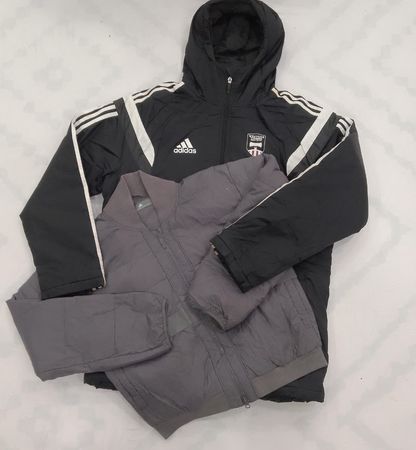 ZV0203  Adidas jaqueta pesada