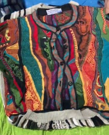 「Coogi-Style セーター」