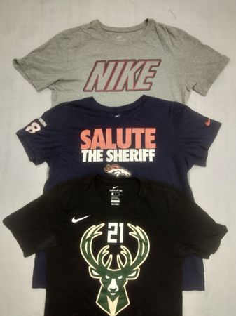 Premium Nike T-Shirts