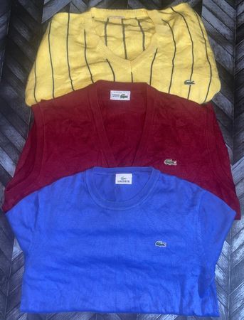 ラコステのセーター