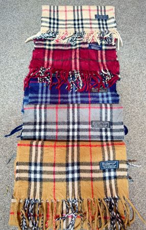 Foulard Burberry autentici