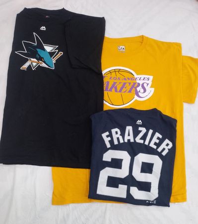 ZV0403 Majestic T-Shirts