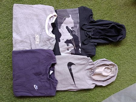 Nike Hoodies/Sweatshirts
