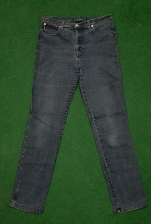 Armani jeans