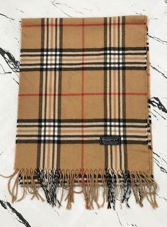 Écharpes Burberry premium spéciales