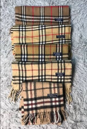 バーバリー スカーフ ベージュ色