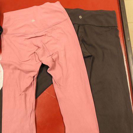 Lululemon trackpants & Leggings