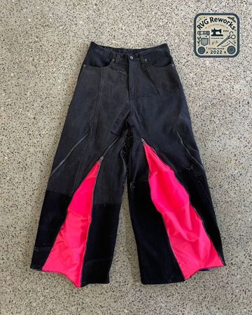 Pantalons multi-zippers upcyclés