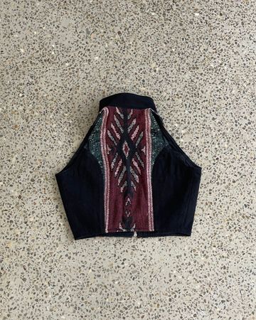 Colete de Dois Zíperes em Tapeçaria Reciclada