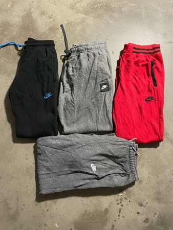 Premium Nike Sweatpant (FF 1079 )