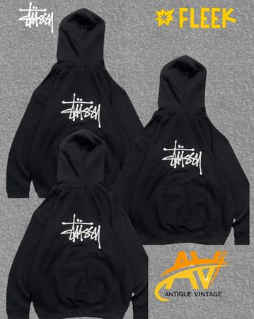 hoodies noirs brodés au style retravaillé stussy