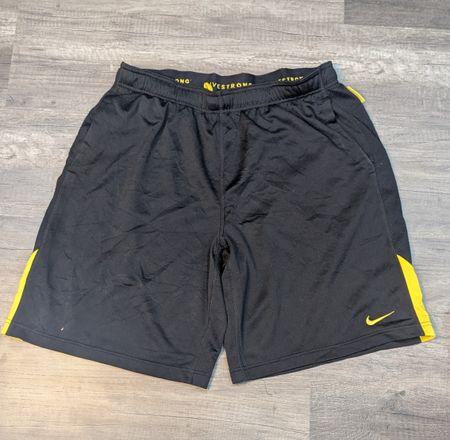 4049 - Vintage Style Mix Branded Shorts