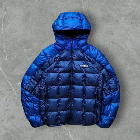 Puffer jackets / Montbell ,Moose knuckles ,Burberry ,Barbour ,Kathmandu