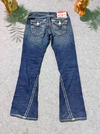 Jeans acampanados True Religion