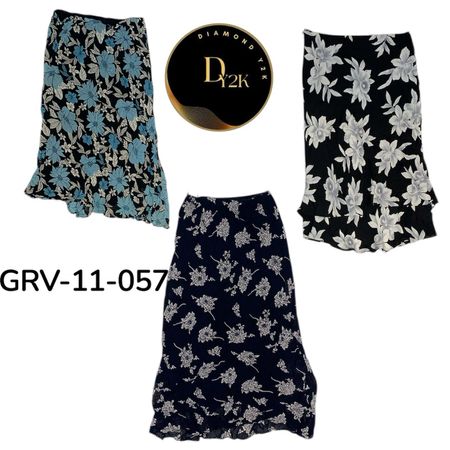 Retro Y2K  Skirt – Classic 2000s Fashion Vibe (GRV-11-057)