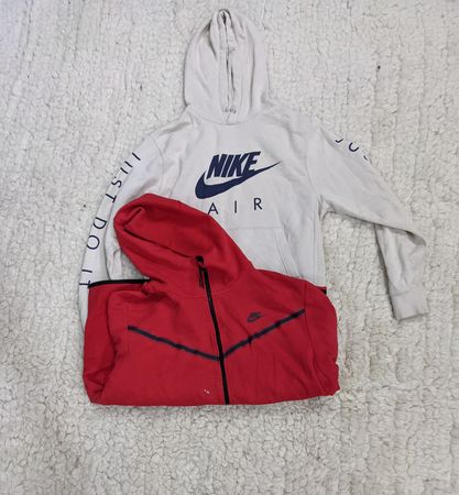 Nike Hoodie | Classic Comfort and Everyday Style