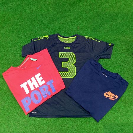 Nike T-Shirt