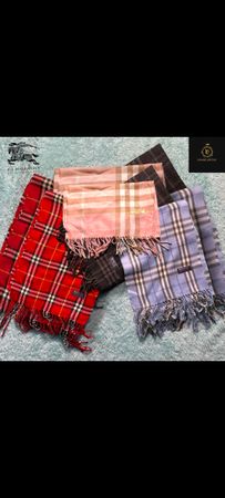 Burberry scarve