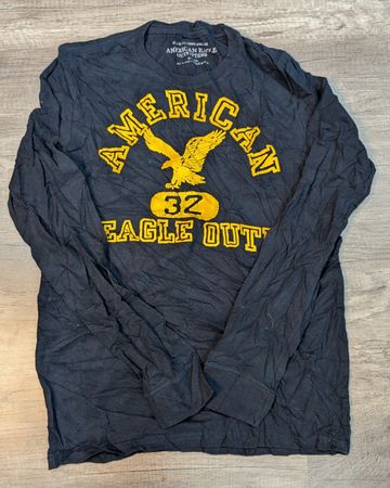 827 - American Eagle Sweat Shirts