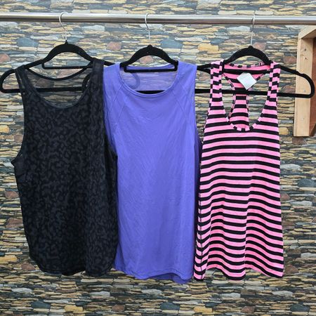 AV-0276 Lululemon Tank Tops