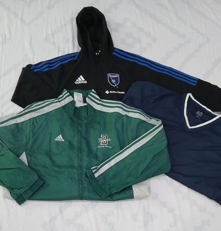 ZV0716  Adidas Light Zipper