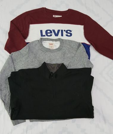 CRZ0722 Vintage Levi's Sweatshirt