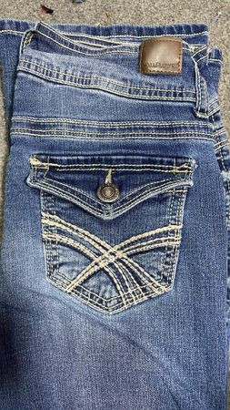 Custom handpick Y2k embroidered jeans