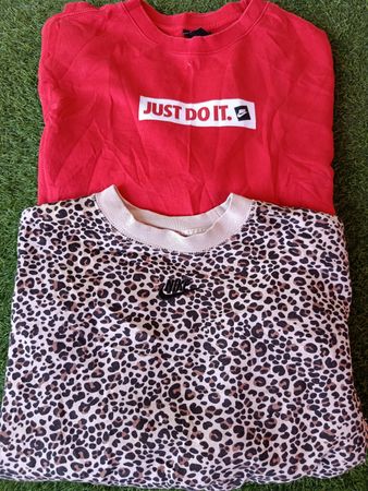 Nike Hoodies/Sweatshirts (8) pcs 3042