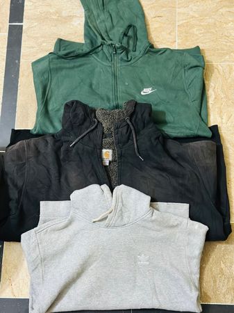 Melange de sweatshirts de marques