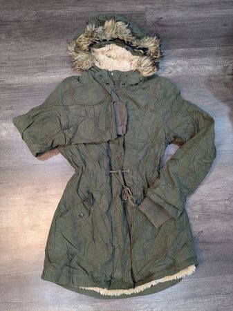 861 - American Eagle, Hollister, Aeropostale & Abecrombie Puffer Jackets