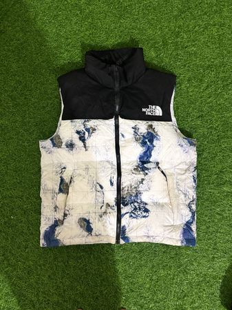 The North Face Puffers Vests