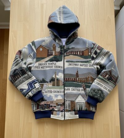 Chaqueta de tapiz reciclada con capucha