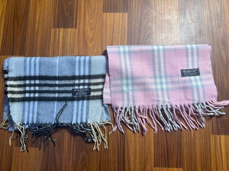 Burberry scarves in pink and sky