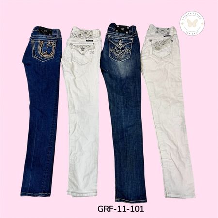Miss Me Classic Straight-Leg Jeans – Authentic Denim (GRF-11-101)