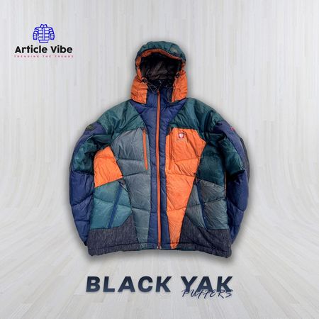 Black Yak Premium Puffers