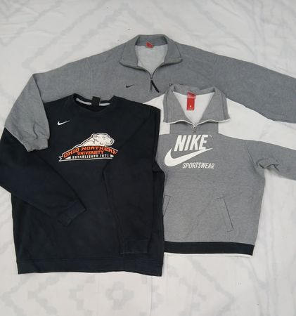 ZV0763 Nike Sweatshirt