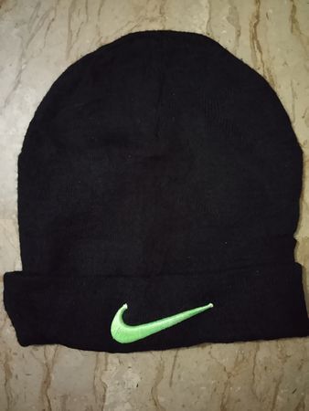 Nike Authentic beanies