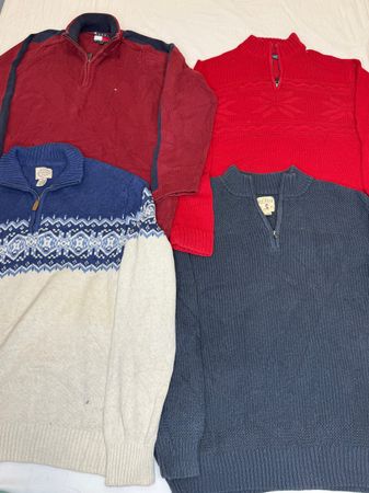 Mix Branded Sweaters | V-T174