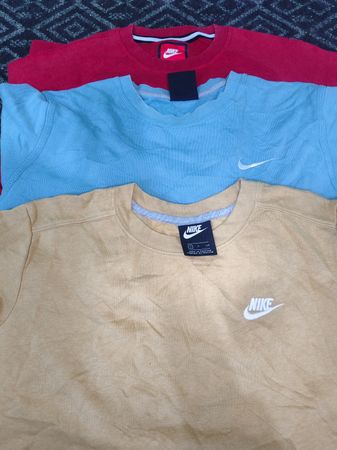 Nike sweatshirt