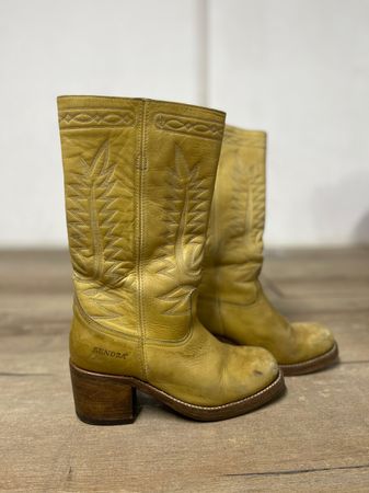 Authentic Cowboy boots -Sendra