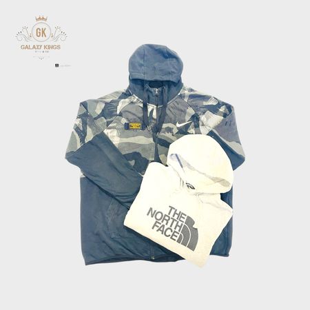 Felpe con cappuccio a marchi misti