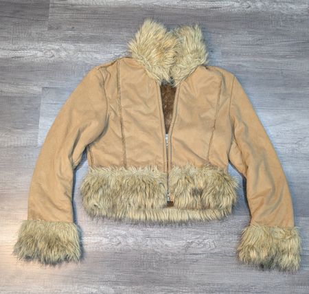 935 - Jaquetas Curtas Afghanas