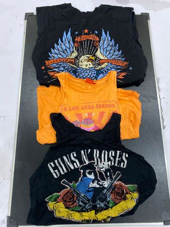 Printed graphic tank tops vr 166